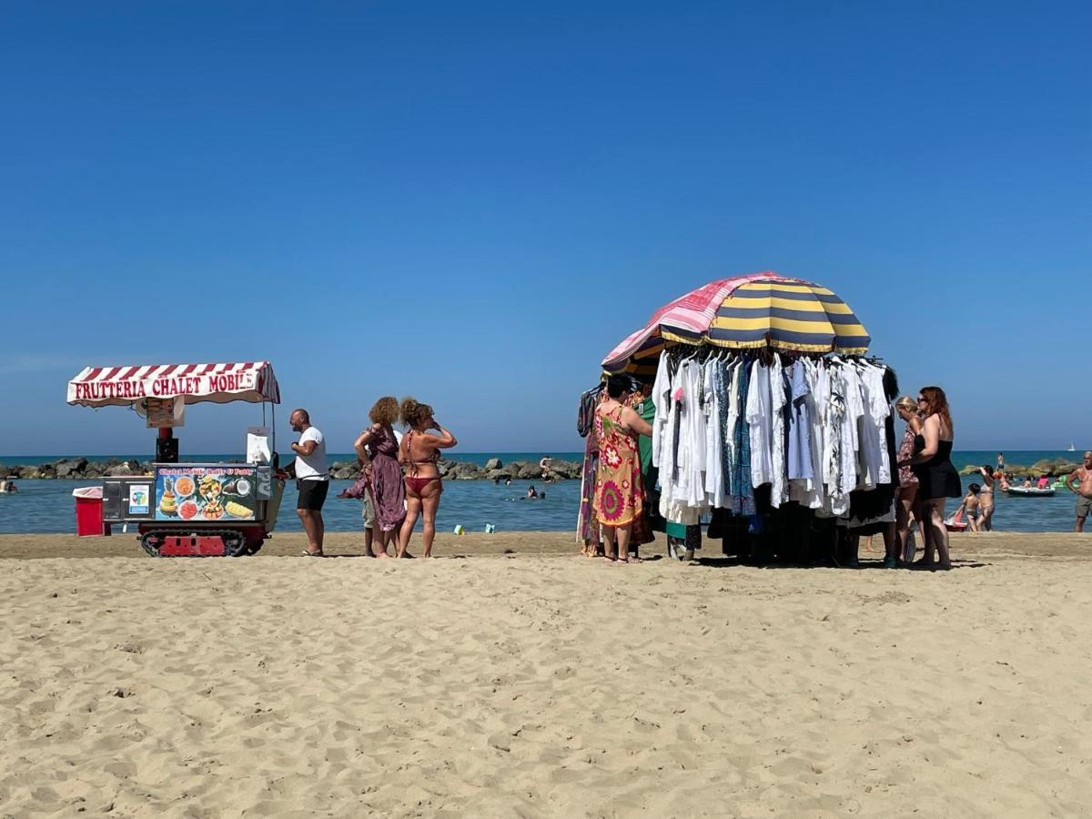 Le Ortensie In Centro E Vicino Al Mare Pescara Exterior foto